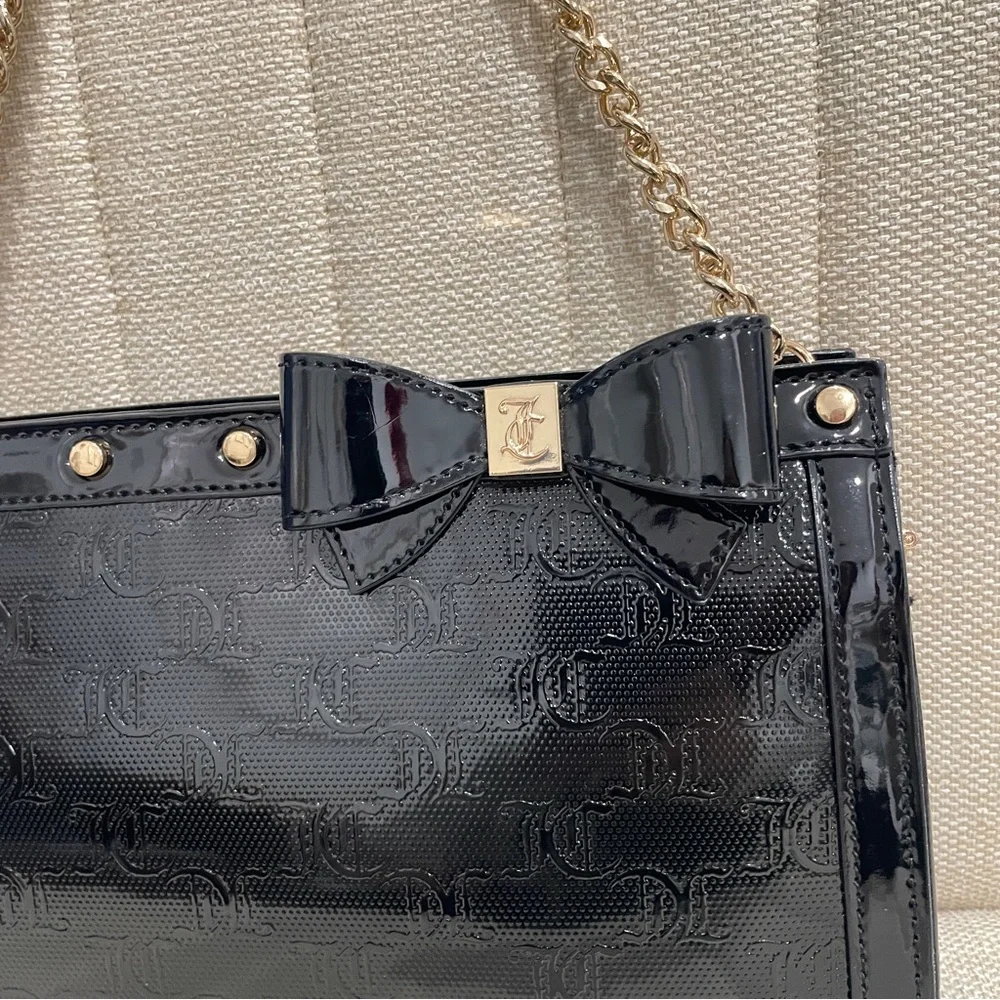 NEW‎ Juicy Couture Black Patent Monogram Bow Crossbody Bag Gold Chain